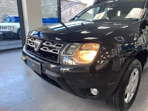 Dacia Duster 1.5 dci Ambiance Family 4x2 s&s 110cv - Immagine 7