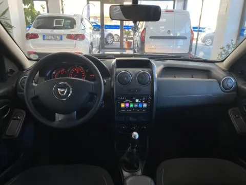 Dacia Duster 1.5 dci Ambiance Family 4x2 s&s 110cv - Immagine 14