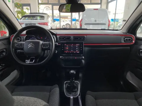 Citroen C3 1.2 puretech Shine s&s 110cv - Immagine 13
