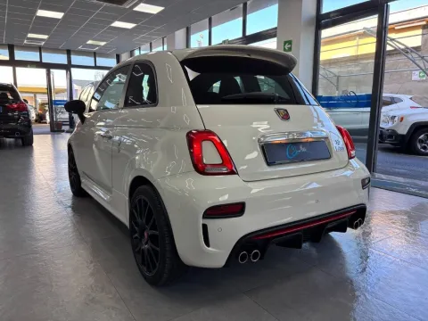 Abarth 595C 1.4 t-jet Pista 160cv - Immagine 4