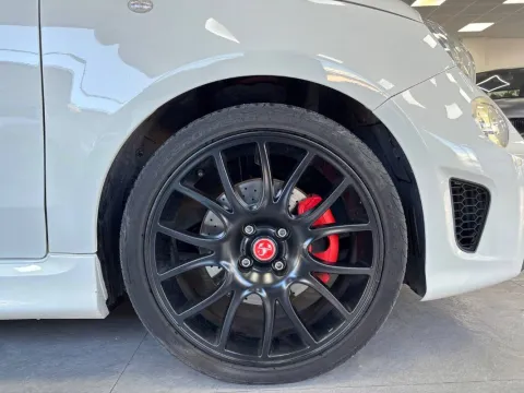 Abarth 595C 1.4 t-jet Pista 160cv - Immagine 8