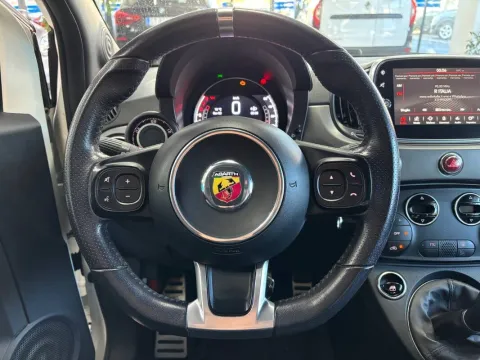 Abarth 595C 1.4 t-jet Pista 160cv - Immagine 16