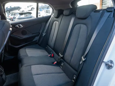 BMW 118i Business Advantage 136cv auto - Immagine 12