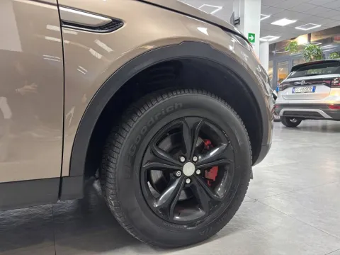 Land Rover Discovery Sport 2.0 td4 SE awd 150cv auto - Immagine 7