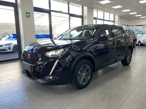 Peugeot 2008 1.5 bluehdi Active s&s 100cv - Immagine 3