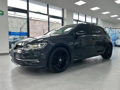 Volkswagen Golf 5p 2.0 tdi Highline 150cv dsg - Immagine 3