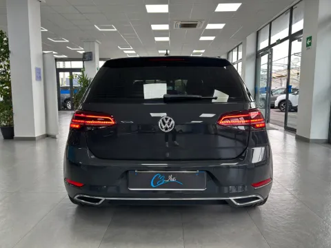 Volkswagen Golf 5p 2.0 tdi Highline 150cv dsg - Immagine 4