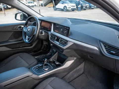 BMW 118i Business Advantage 136cv auto - Immagine 14