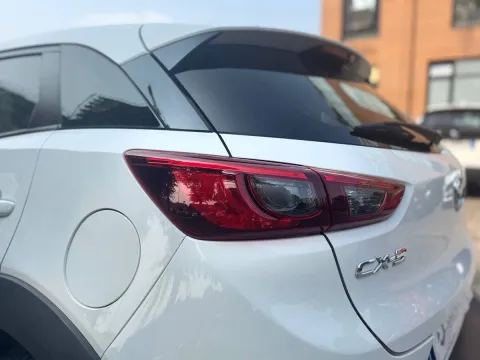 Mazda CX-3 1.5d Exceed 2wd 105cv my17 - Immagine 11