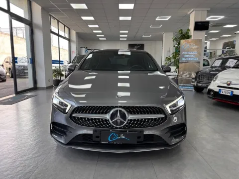 Mercedes A 200 d Premium Night edition auto - Immagine 2