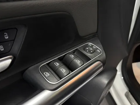 Mercedes GLA 220 d Premium 4matic auto - Immagine 16