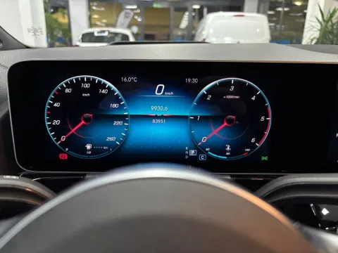 Mercedes GLA 220 d Premium 4matic auto - Immagine 24