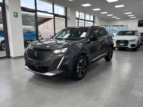 Peugeot 2008 1.5 bluehdi Allure Pack s&s 130cv eat8 - Immagine 3