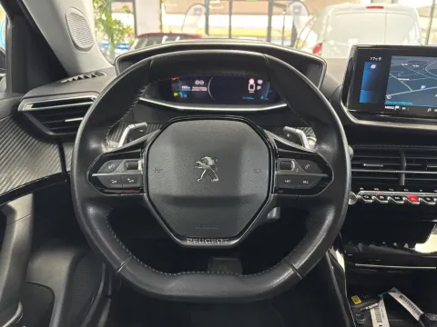 Peugeot 2008 1.5 bluehdi Allure Pack s&s 130cv eat8 - Immagine 15
