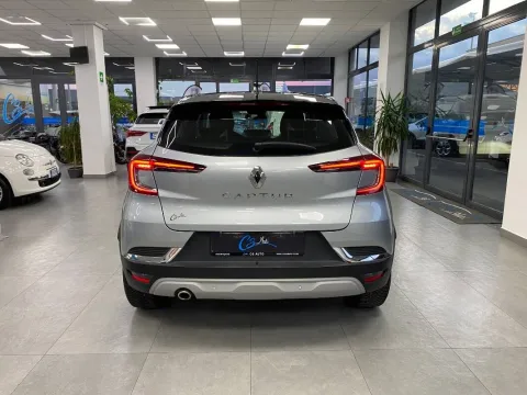 Renault Captur 1.5 blue dci Intens 115cv edc - Immagine 5