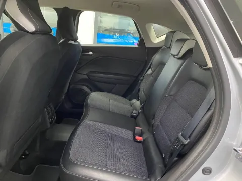 Renault Captur 1.5 blue dci Intens 115cv edc - Immagine 14