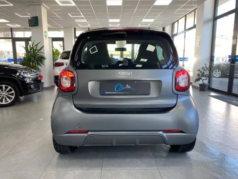 Smart Fortwo 1.0 Brabus Style 71cv twinamic - Immagine 5
