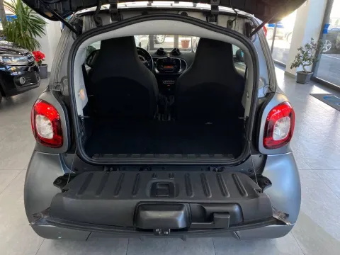 Smart Fortwo 1.0 Brabus Style 71cv twinamic - Immagine 9