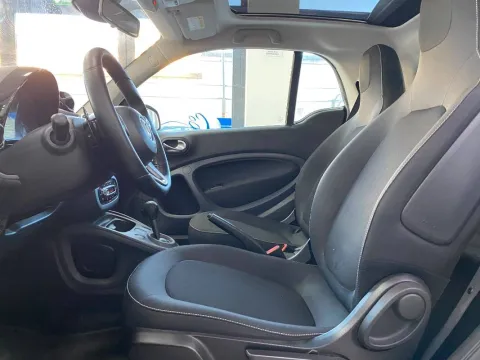 Smart Fortwo 1.0 Brabus Style 71cv twinamic - Immagine 16