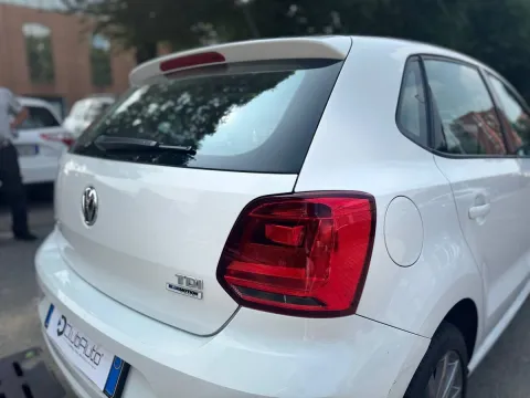 Volkswagen Polo 5p 1.4 tdi bm Highline 90cv - Immagine 15