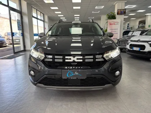 Dacia Sandero Stepway 1.0 tce Expression UP Eco-g 100cv - Immagine 2