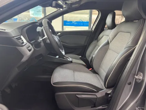 Renault Clio 1.0 tce Techno 90cv - Immagine 11