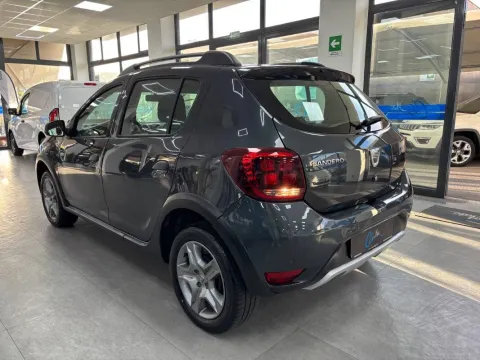 Dacia Sandero Stepway 1.5 blue dci Techroad 95cv - Immagine 3