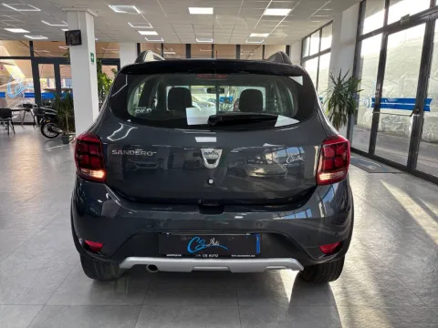 Dacia Sandero Stepway 1.5 blue dci Techroad 95cv - Immagine 4
