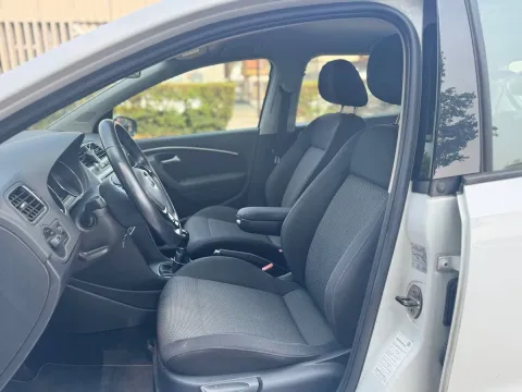 Volkswagen Polo 5p 1.4 tdi bm Highline 90cv - Immagine 20