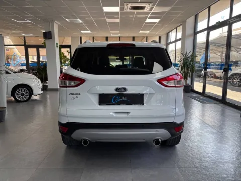 Ford Kuga 2.0 tdci Titanium 2wd s&s 120cv E6 - Immagine 7
