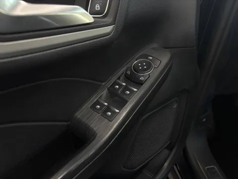 Ford Kuga 2.0 ecoblue mhev Connect 2wd 150cv - Immagine 10