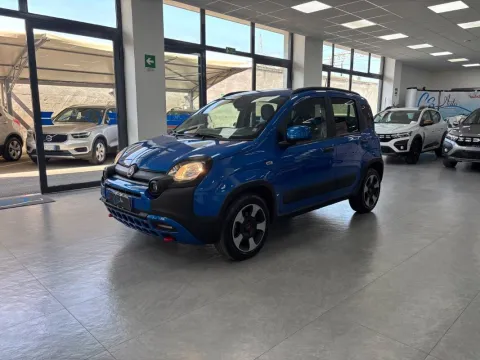 Fiat Panda 1.0 firefly hybrid City Life s&s 70cv 5p.ti - Immagine 3