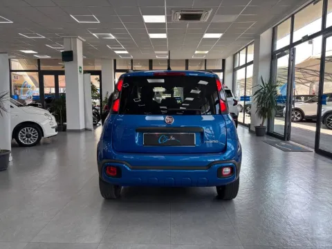 Fiat Panda 1.0 firefly hybrid City Life s&s 70cv 5p.ti - Immagine 5