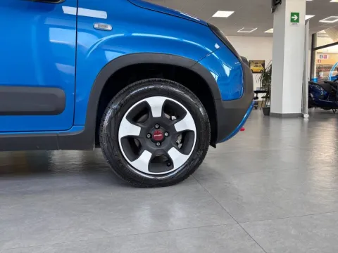 Fiat Panda 1.0 firefly hybrid City Life s&s 70cv 5p.ti - Immagine 10