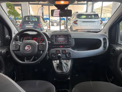 Fiat Panda 1.0 firefly hybrid City Life s&s 70cv 5p.ti - Immagine 13