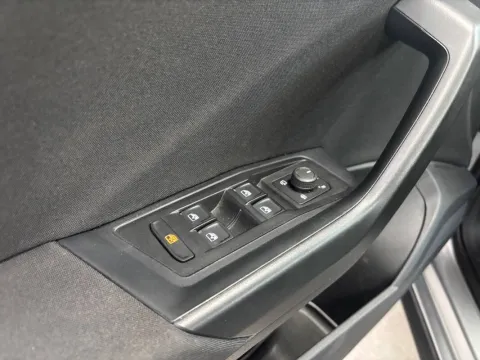 Volkswagen T-Roc 2.0 tdi Life 150cv dsg - Immagine 9
