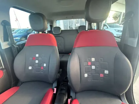 Fiat Panda 0.9 t.air t. natural power Easy 80cv - Immagine 13