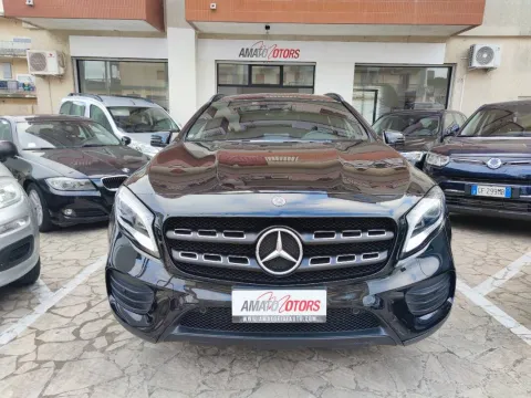 Mercedes GLA 200 d Premium 4matic auto - Immagine 3