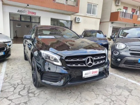 Mercedes GLA 200 d Premium 4matic auto - Immagine 4