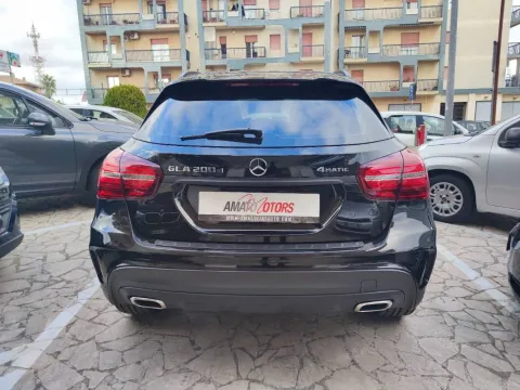 Mercedes GLA 200 d Premium 4matic auto - Immagine 6