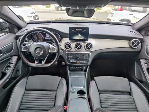 Mercedes GLA 200 d Premium 4matic auto - Immagine 8