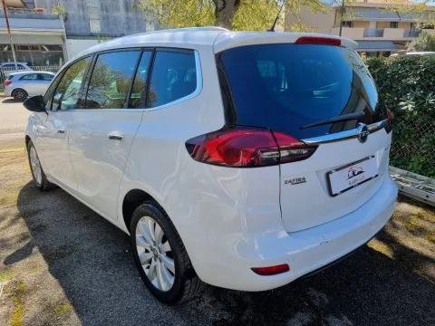 Opel Zafira Tourer 1.6 t Cosmo ecoM 150cv - Immagine 2