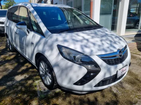 Opel Zafira Tourer 1.6 t Cosmo ecoM 150cv - Immagine 7