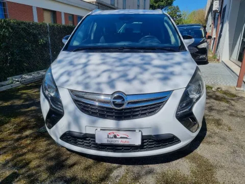 Opel Zafira Tourer 1.6 t Cosmo ecoM 150cv - Immagine 8