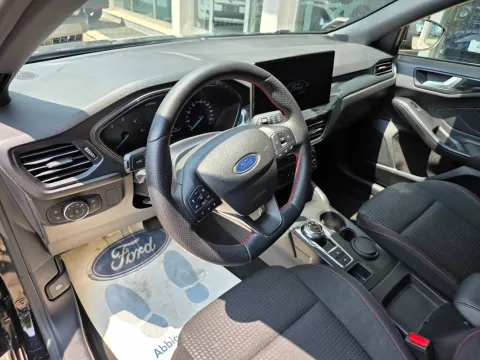 Ford Focus 1.5 ecoblue ST-Line 115cv auto - Immagine 8