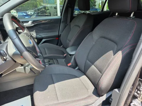 Ford Focus 1.5 ecoblue ST-Line 115cv auto - Immagine 9