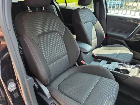 Ford Focus 1.5 ecoblue ST-Line 115cv auto - Immagine 22