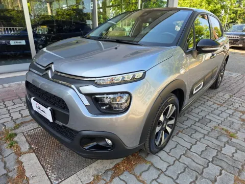 Citroen C3 1.2 puretech Max s&s 110cv - Immagine 1