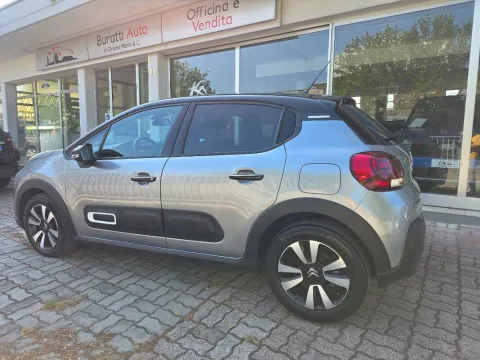 Citroen C3 1.2 puretech Max s&s 110cv - Immagine 2