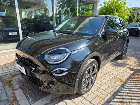 Fiat 600 1.2 hybrid La Prima 110cv auto - Immagine 1